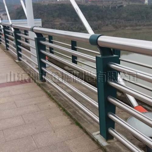 橋梁不銹鋼護(hù)欄