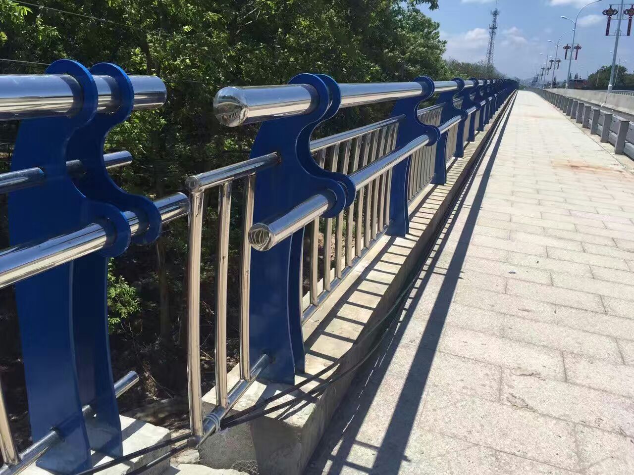 橋梁護(hù)欄，橋梁欄桿